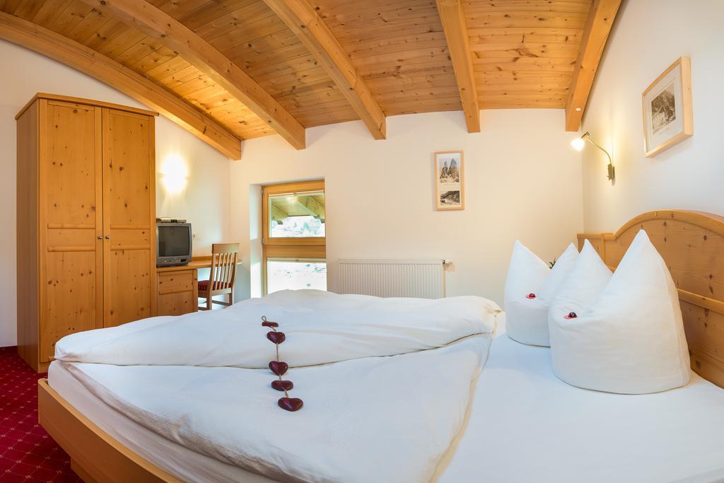 Haus Fernblick Hotel Нойщифт им Щубайтал Стая снимка