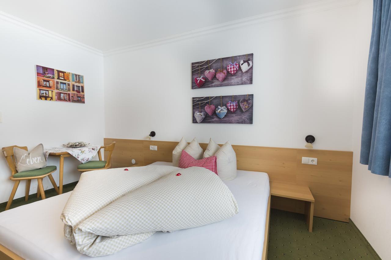 Haus Fernblick Hotel Нойщифт им Щубайтал Екстериор снимка